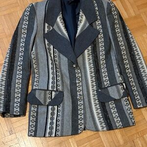 L’Atelier Striped Gray Tailored Women's Blazer Jacket